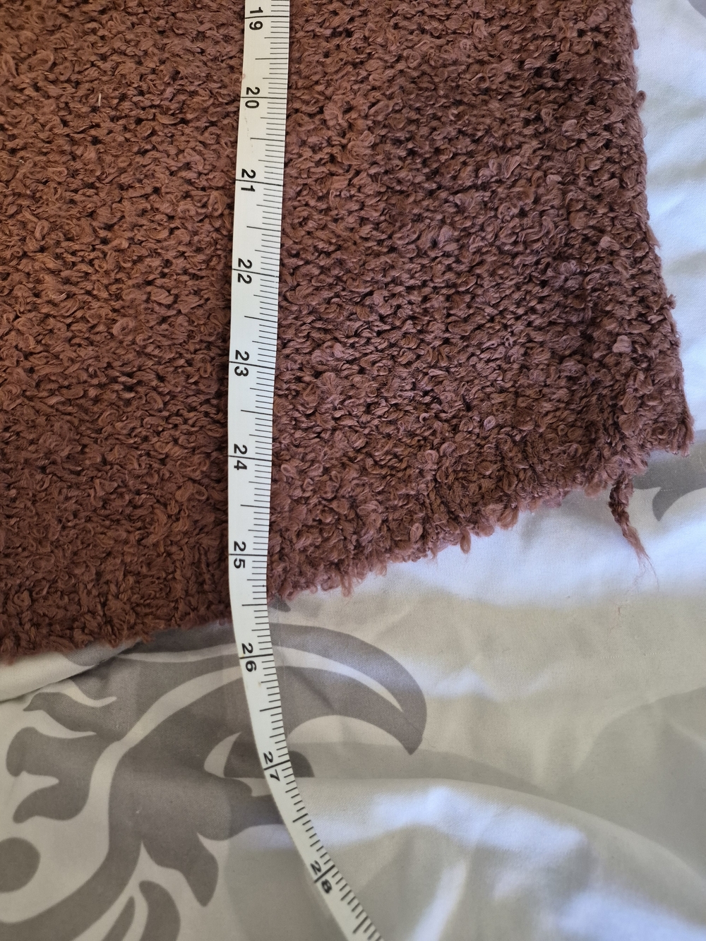 Women's Rust Textured Crewneck Sweater with Pocket - Picture 11 of 11